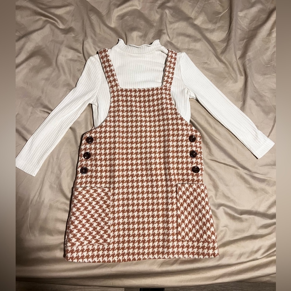 Girls Dress w/ Long Sleeve
